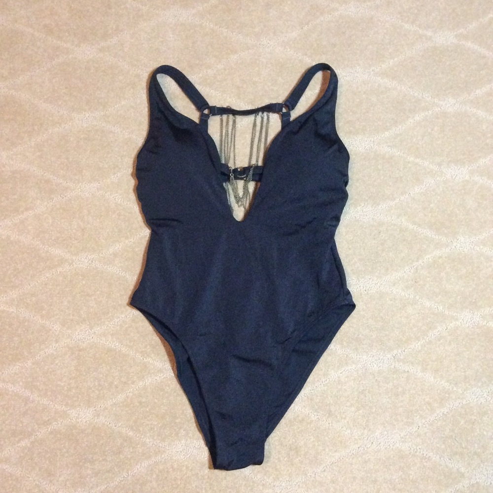 Ashley Graham X S4A NWOT Dolled Up 1-Pc.,4